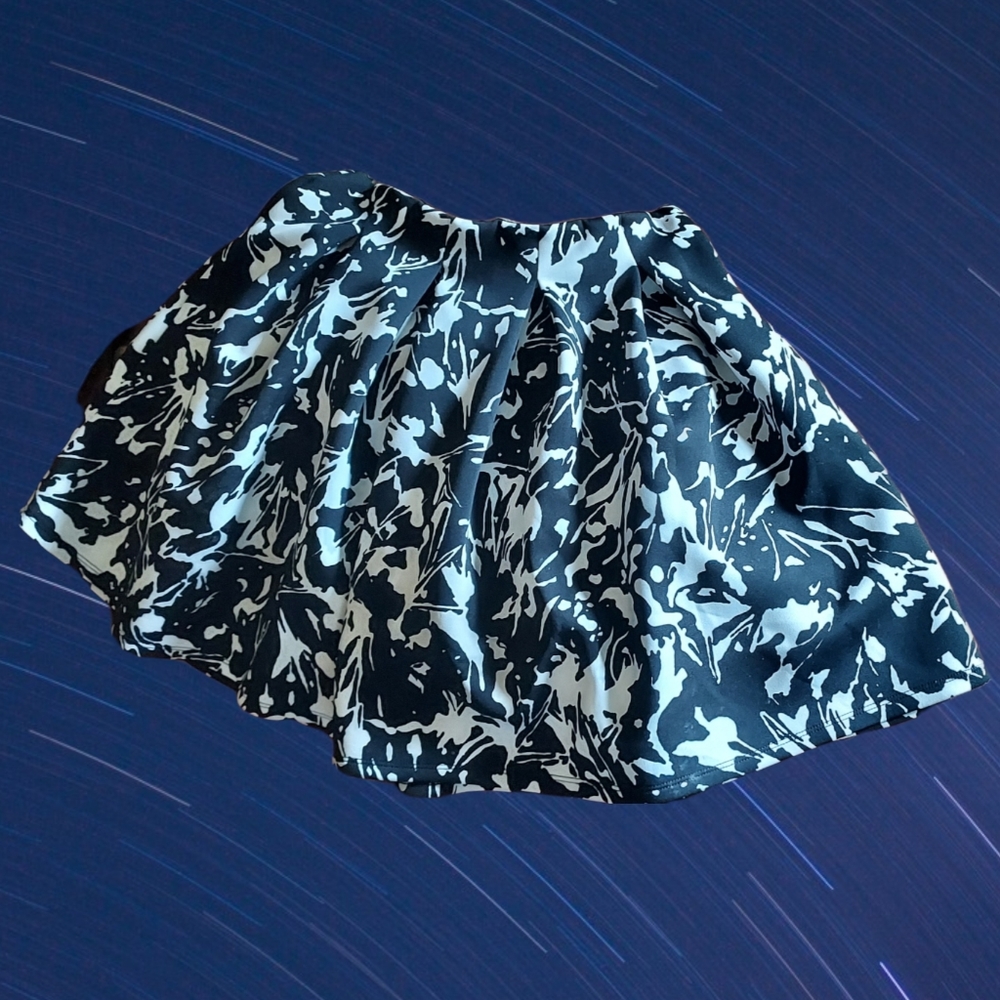 Hollister Skirt